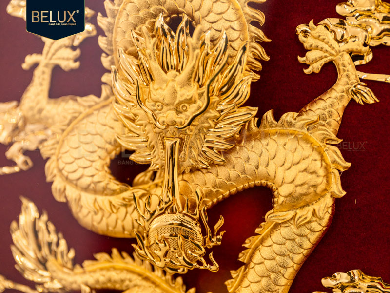 Tranh Rồng chầu ngọc dát vàng 24k 30x30cm